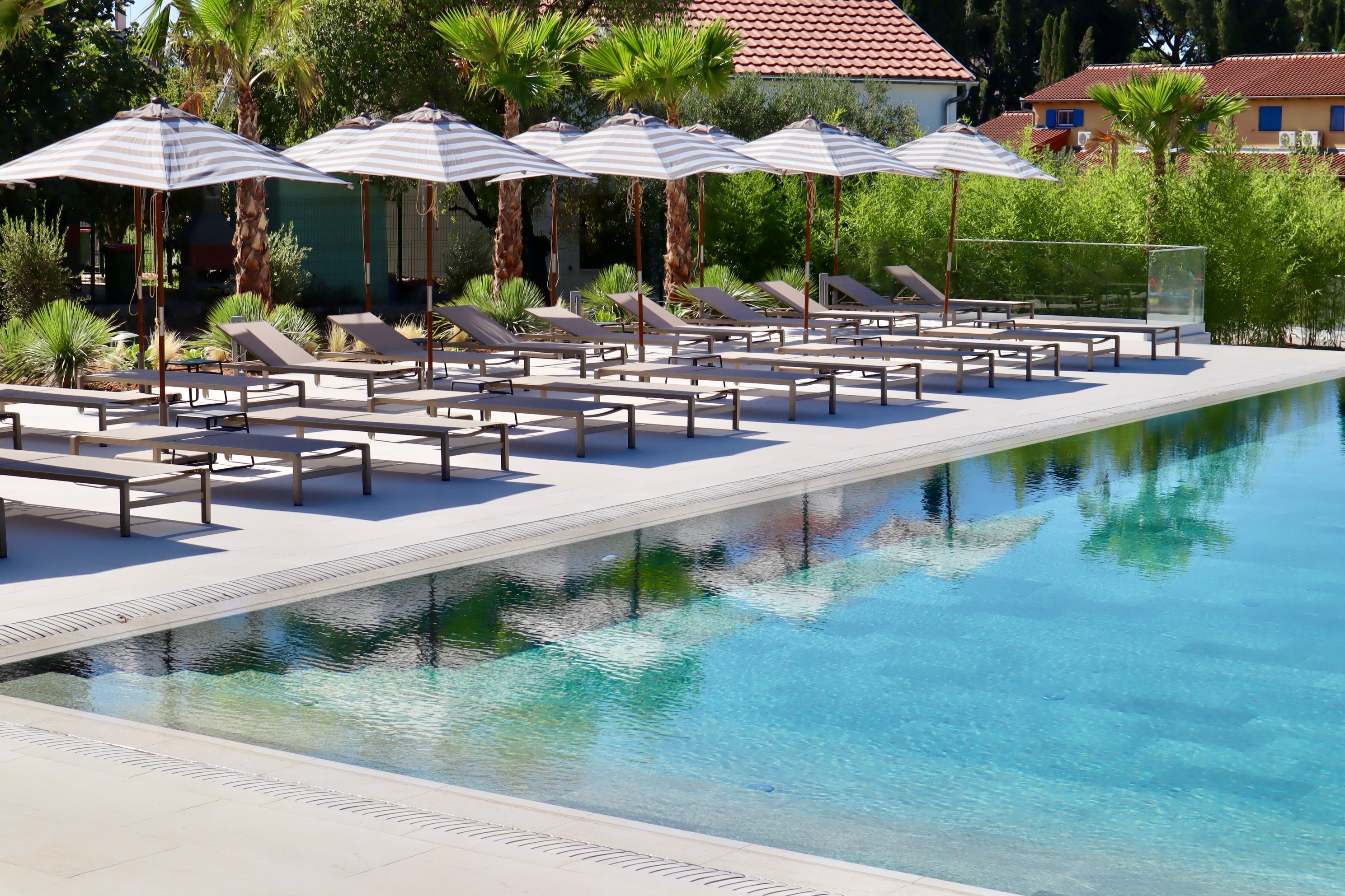 Molum Pool2